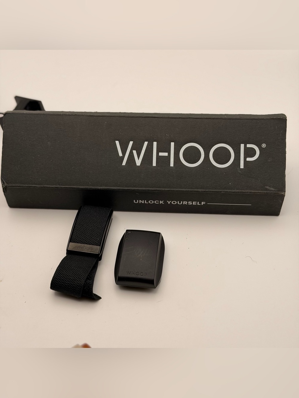 Whoop 3.0, full set, Charger, box, oem band, black, excellent